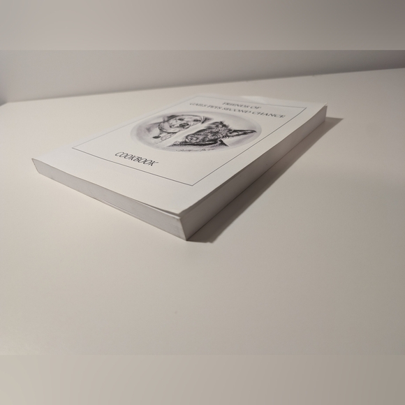 Friends of Gail's Pets Second Chance Cookbook Preowned Paperback - Picture 4 of 11